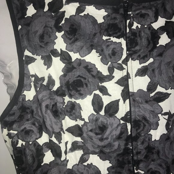 City Triangles Formal Dress Juniors Size 9 - Picture 10 of 11